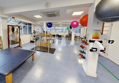 Clínica-Escola de Fisioterapia Clínica-escola Fisioterapia